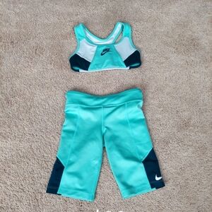Nike sports bra and compression shorts set (kids)